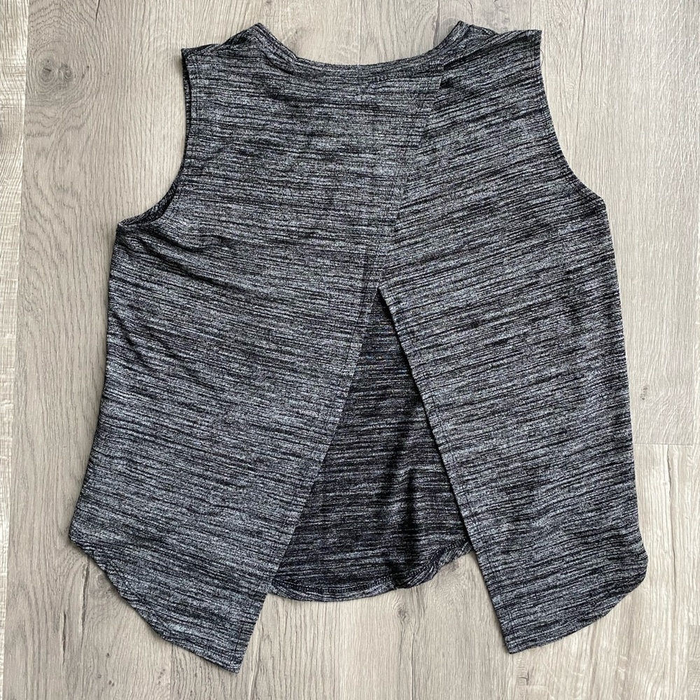 Gray Open-back Tank Top - Picture 2 of 4